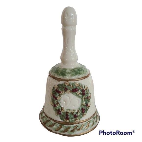 Porcelain Ceramic Christmas Holiday Wreath Bell Hand Bell Gold Accents Vintage - Picture 1 of 12